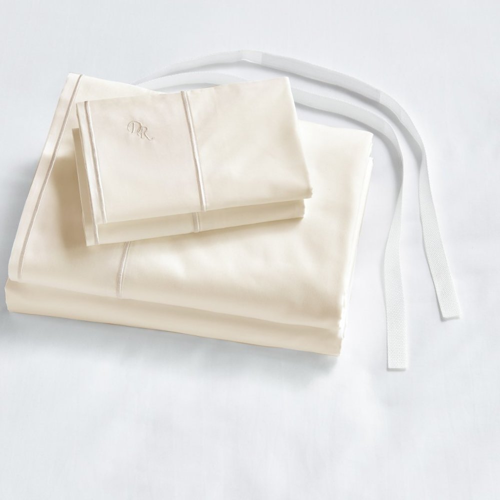 ULTRA LUXURIOUS bed sheets - TWIN XL / TWIN (NEW in package) - Beige/Ivory